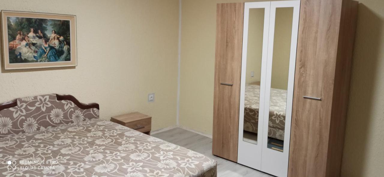 Guest House Vila Aleksa Bogutovac Kültér fotó
